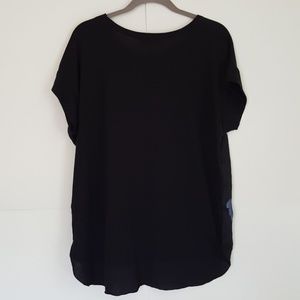 Simply Vera Vera Wang Tops - Vera Wang black floral print top Simply Vera Vera Wang Tops - Vera Wang black floral print top